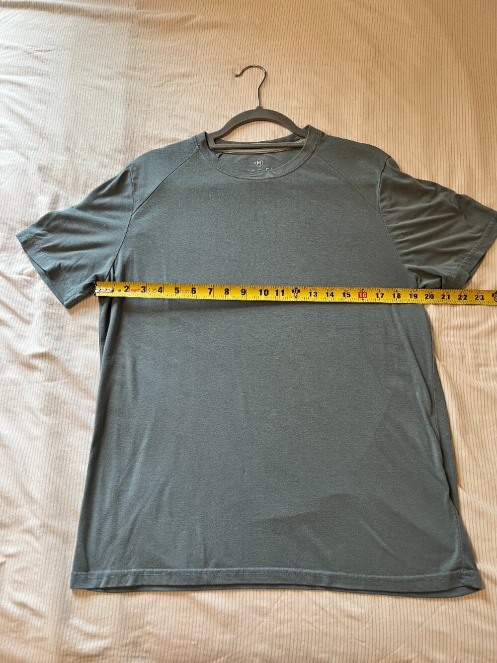 Men's M Free Fly Apparel T- shirt